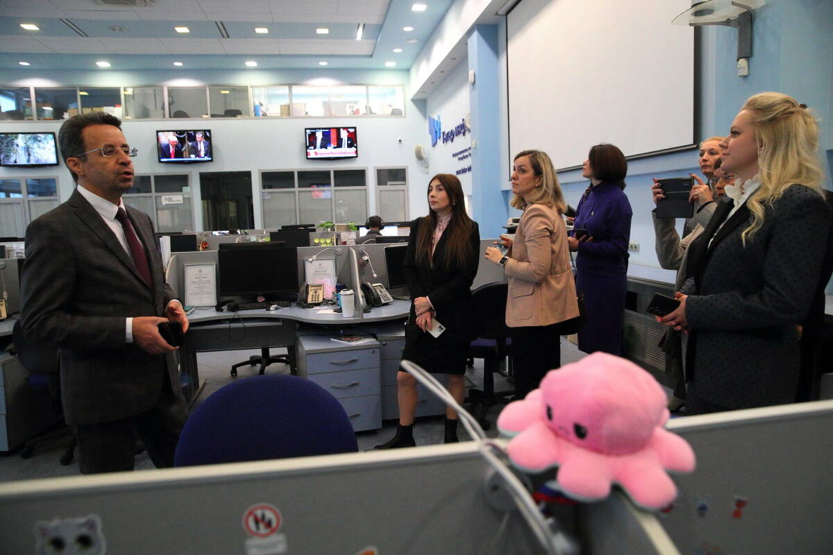 Сотрудники пресс-служб парламентов ПФО побывали на экскурсии в «Татмедиа»