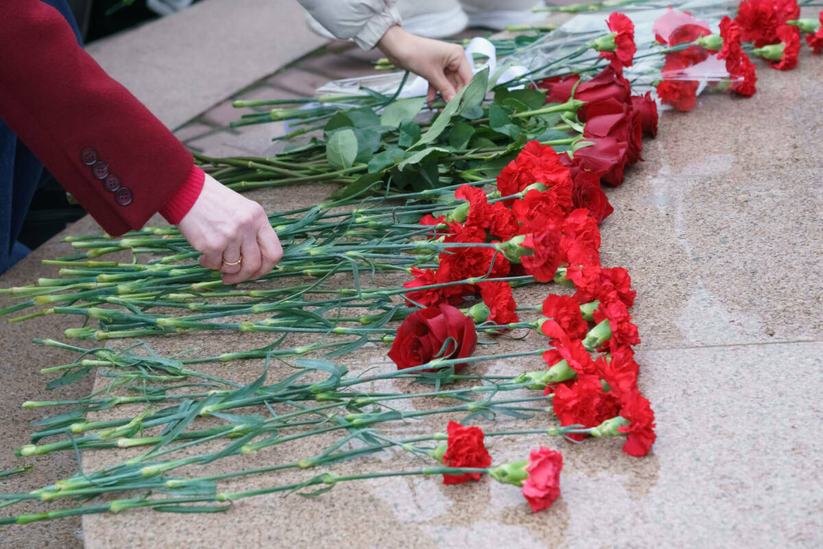 В Казани возложили цветы к памятнику Салиха Сайдашева в честь его 125-летия