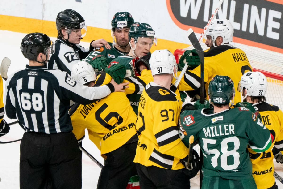 «Северсталь, домой»: «Ак Барс» победил одного из лидеров Запада, но без драмы не обошлось