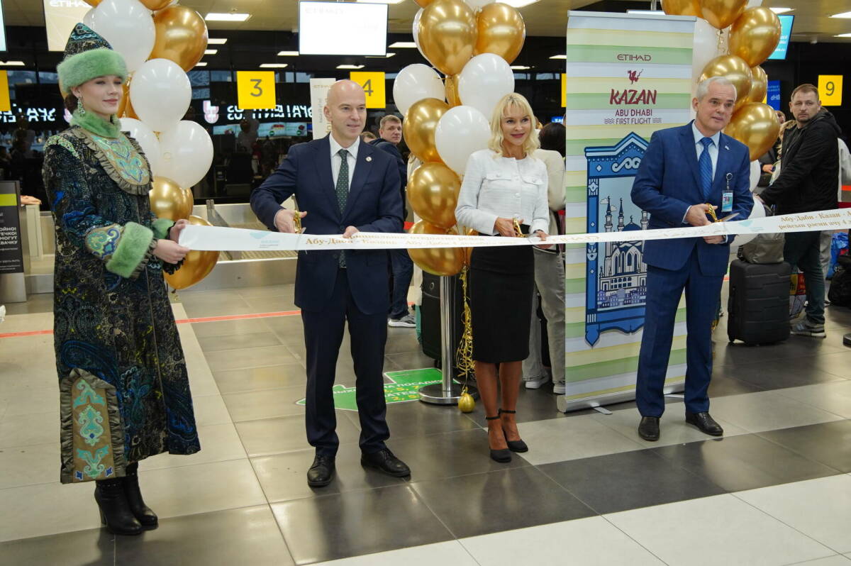 Прямой регулярный авиарейс связал Казань и Абу-Даби
