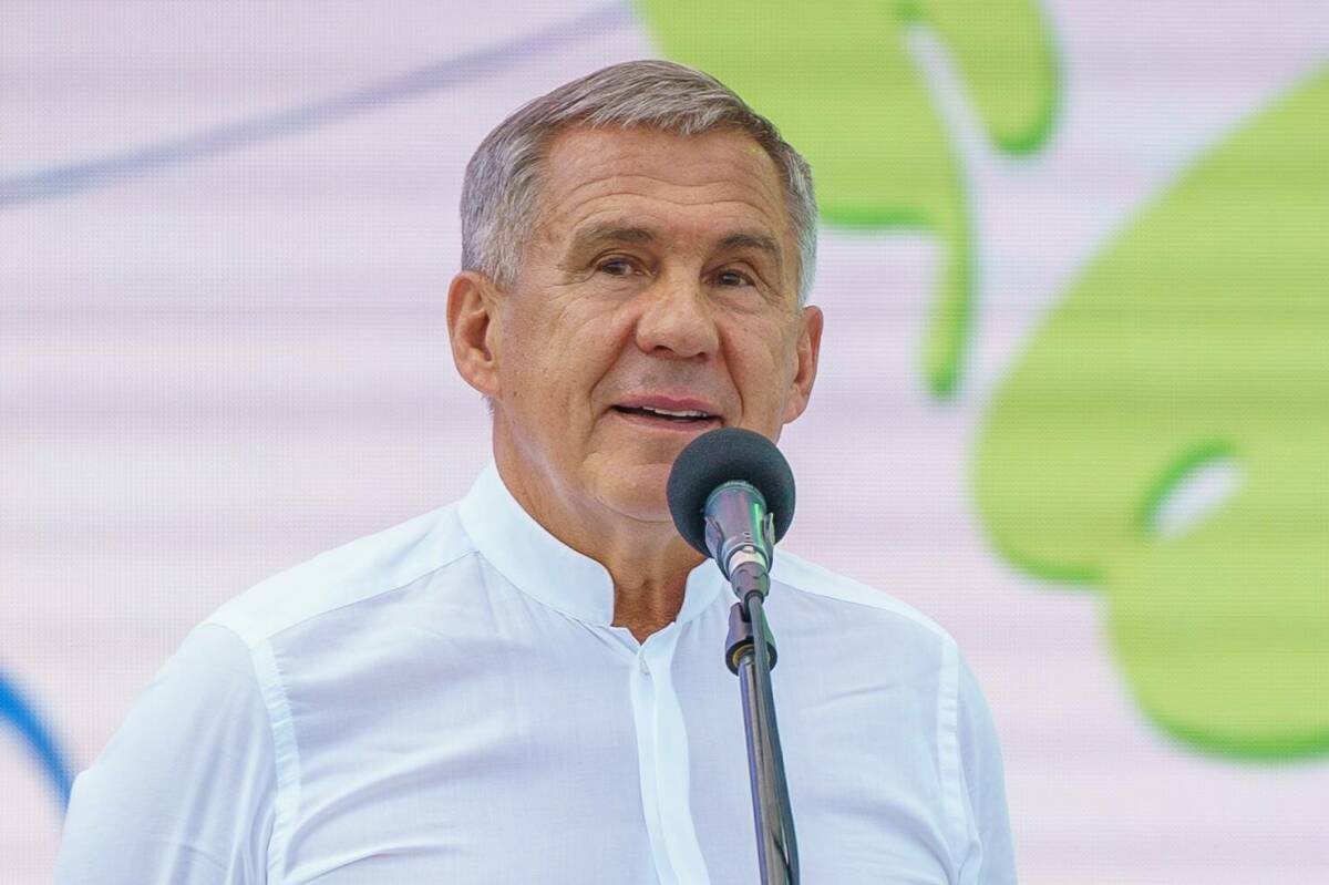 Рустам Минниханов поздравил волонтеров Татарстана с Международным днем добровольца