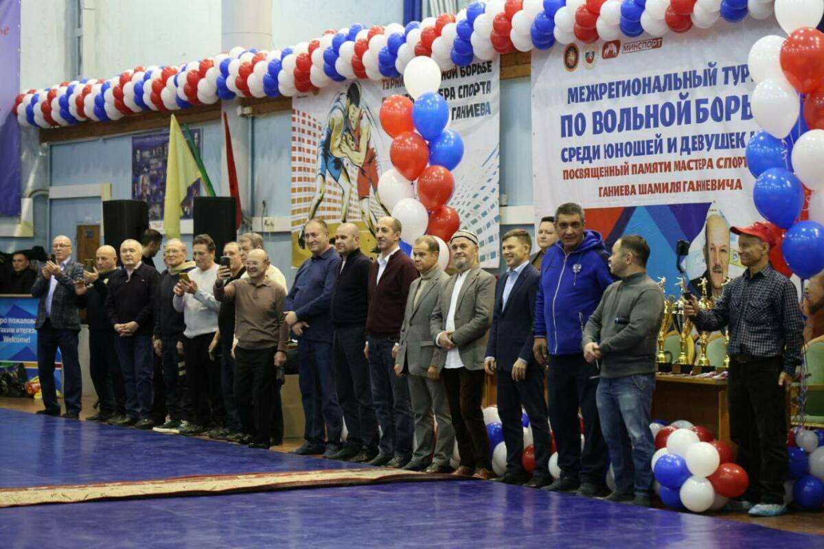 В Казани прошел турнир по вольной борьбе памяти Шамиля Ганиева