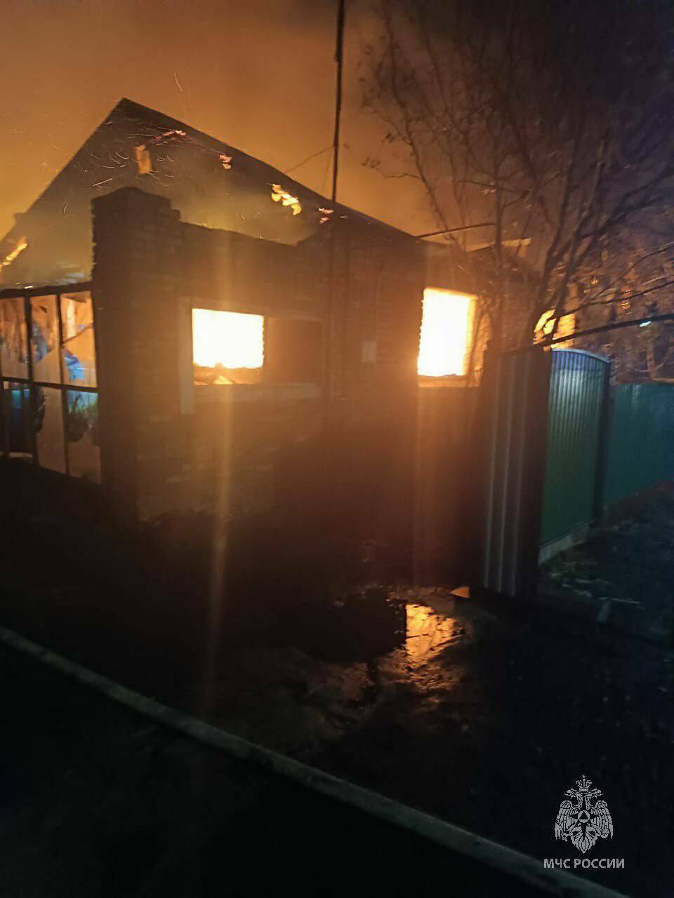 На пожаре в Альметьевском районе погиб мужчина, два человека получили ожоги