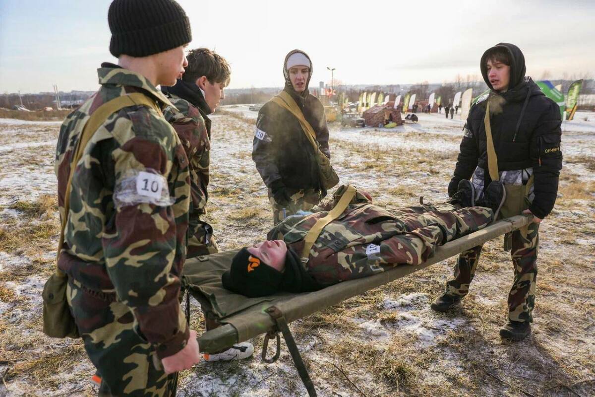 В Альметьевске прошли военно-прикладные соревнования «Зарница. Тропа Боевого братства»