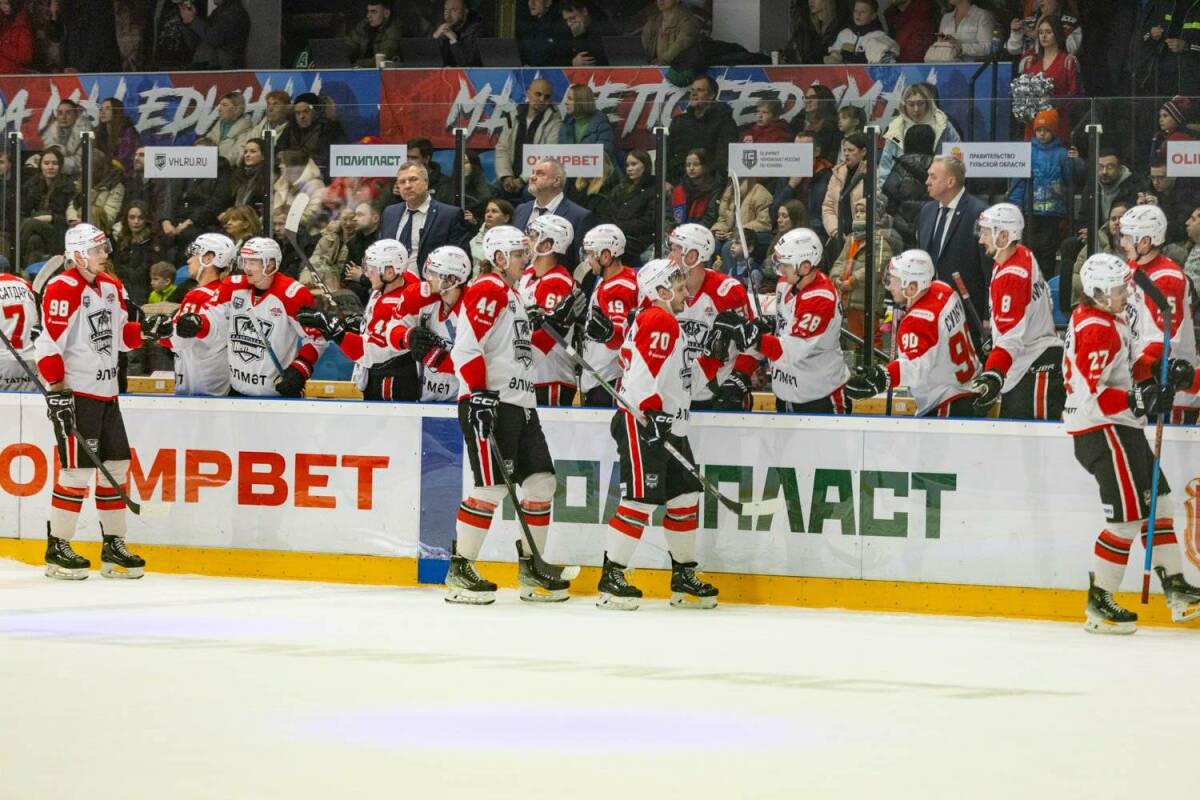 «Нефтяник» сегодня сыграет с «Тамбовом»