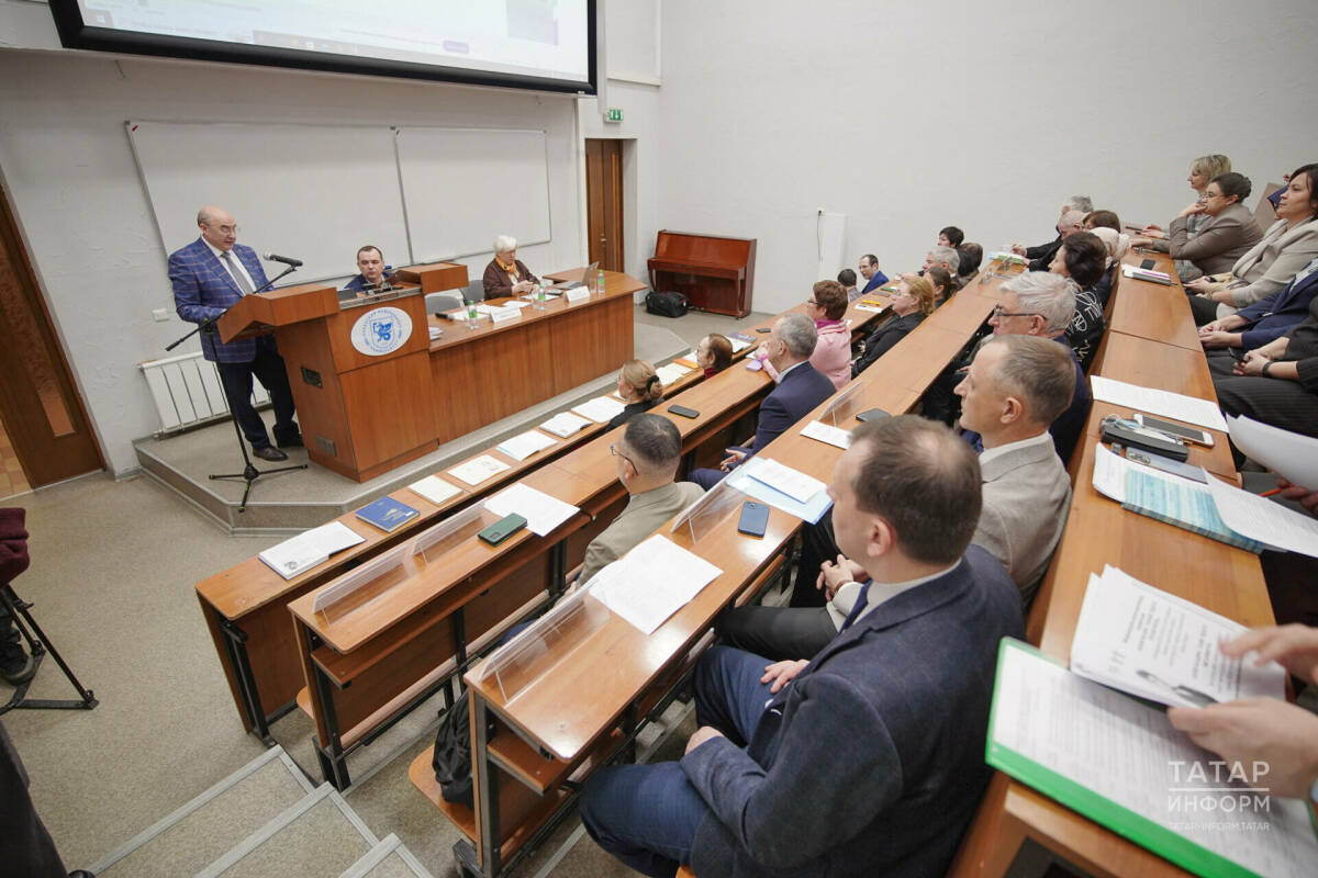 В Казани открылась научно-практическая конференция к 200-летию Каюма Насыри