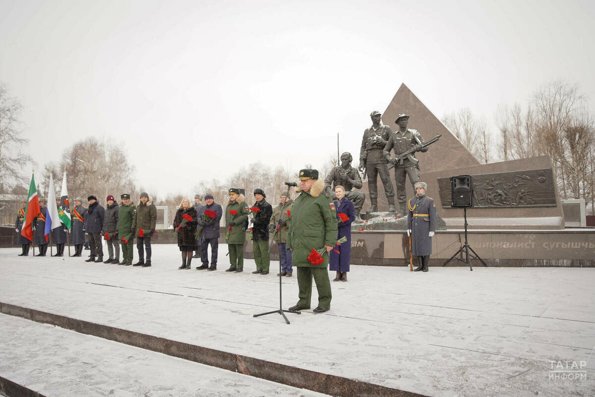 «Мы обеспечили безопасность Родины»: в Казани почтили память воинов-интернационалистов