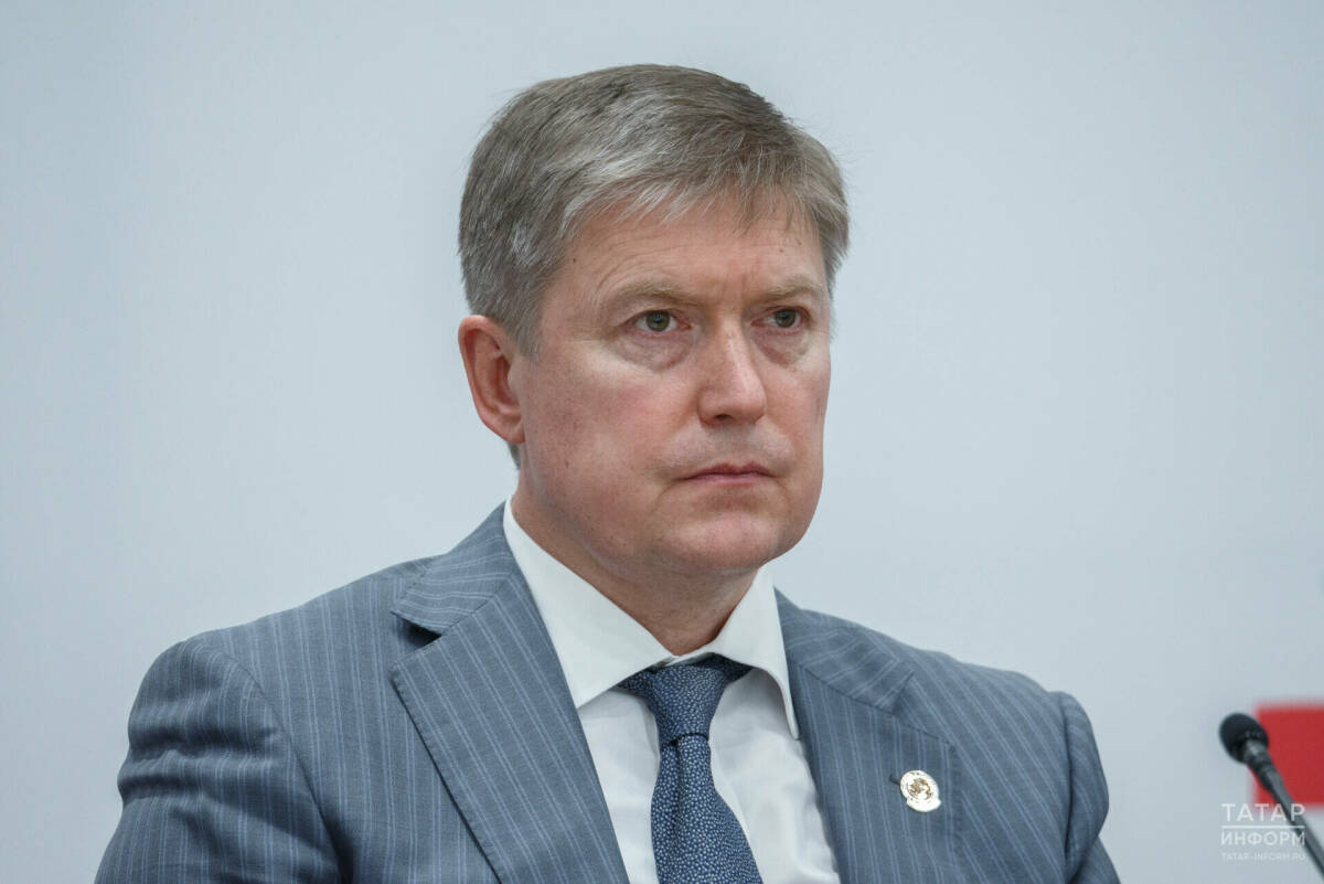 Нигматуллин: Героизм воинов-интернационалистов служит примером для новых поколений