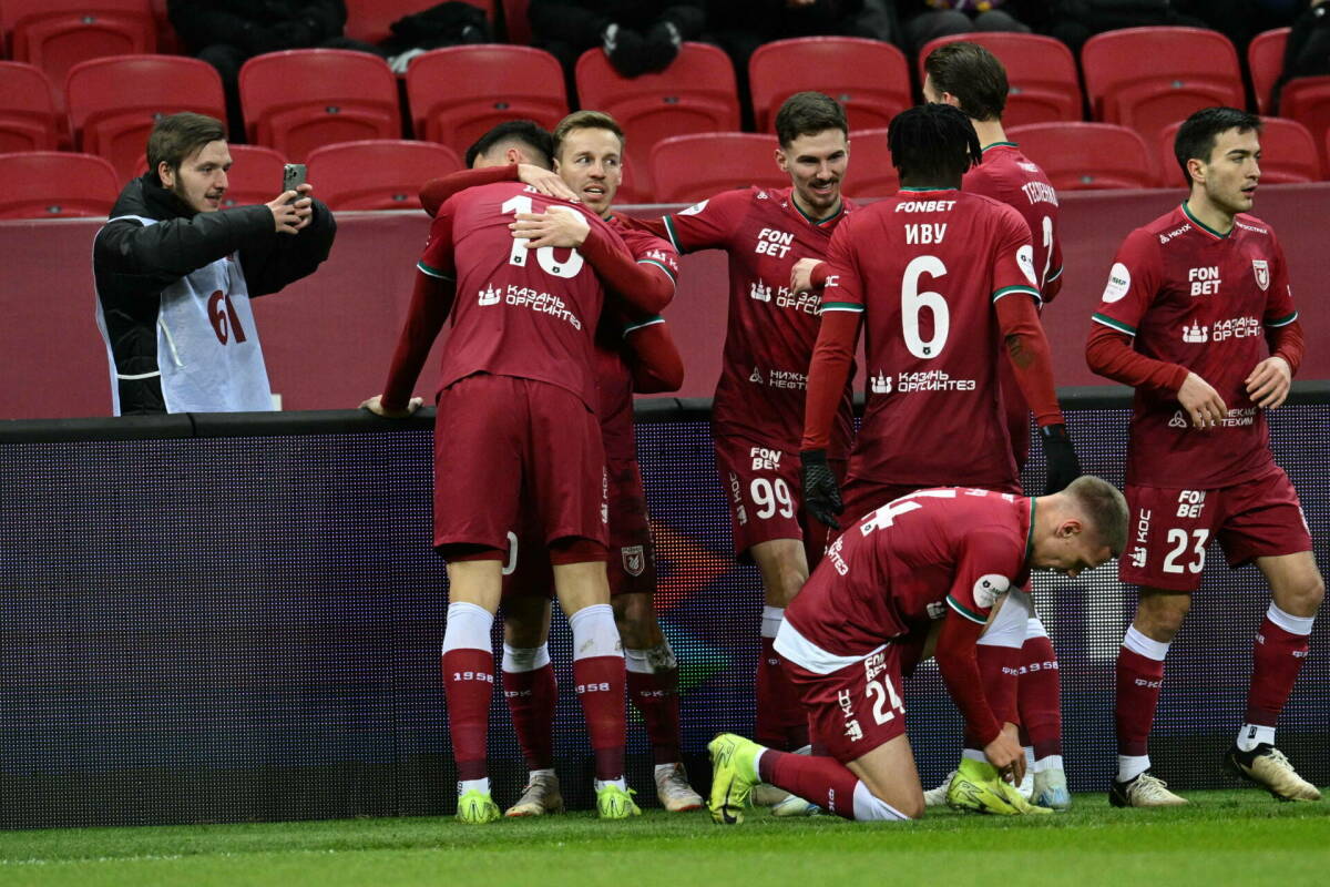 «Рубин» пытается приобрести защитника Бразила