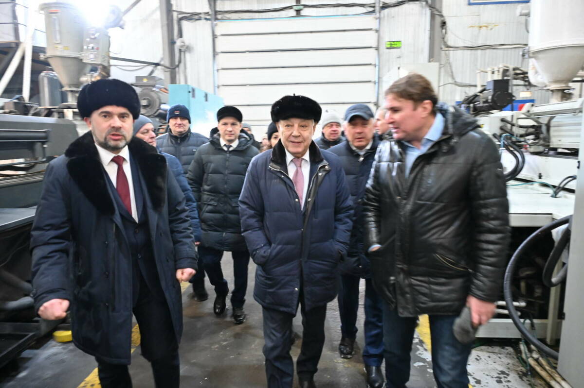 В рамках Дня «Единой России» в Тюлячах Мухаметшин осмотрел промпарк