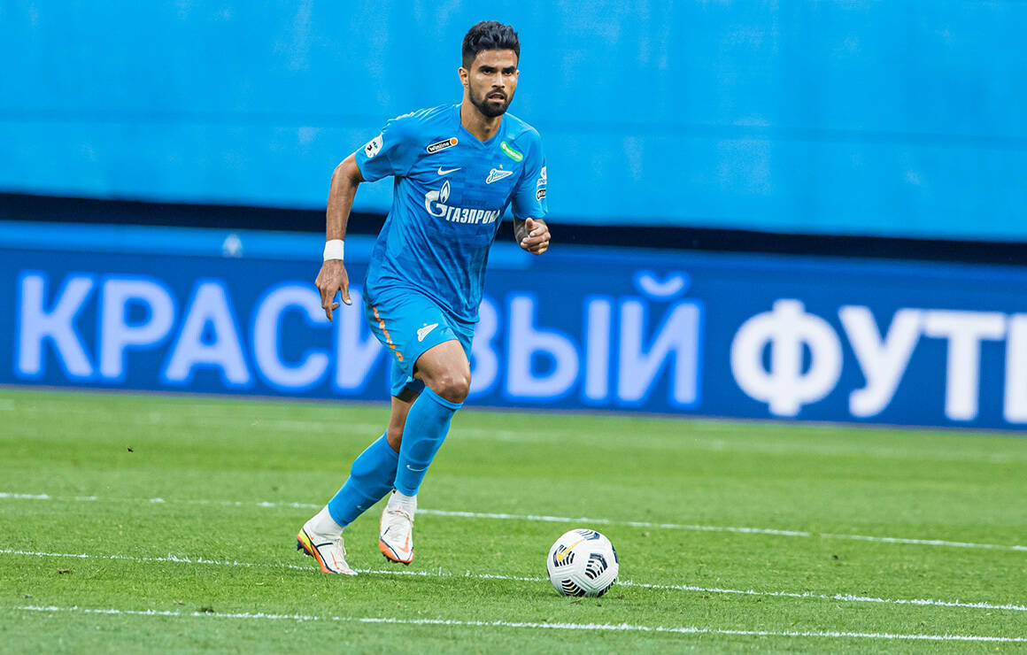 «Рубин» может взять в аренду защитника «Зенита» Родригао