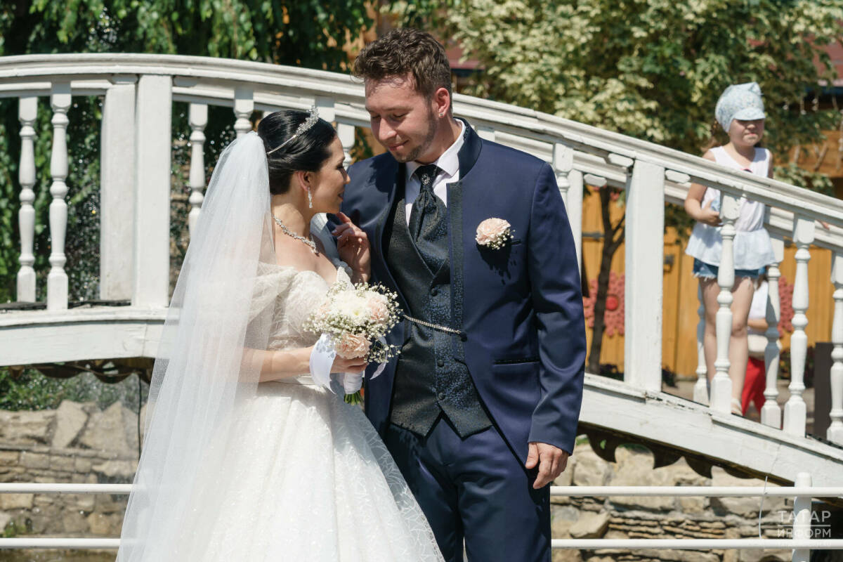 В Госдуме предложили упростить выбор фамилии при заключении брака