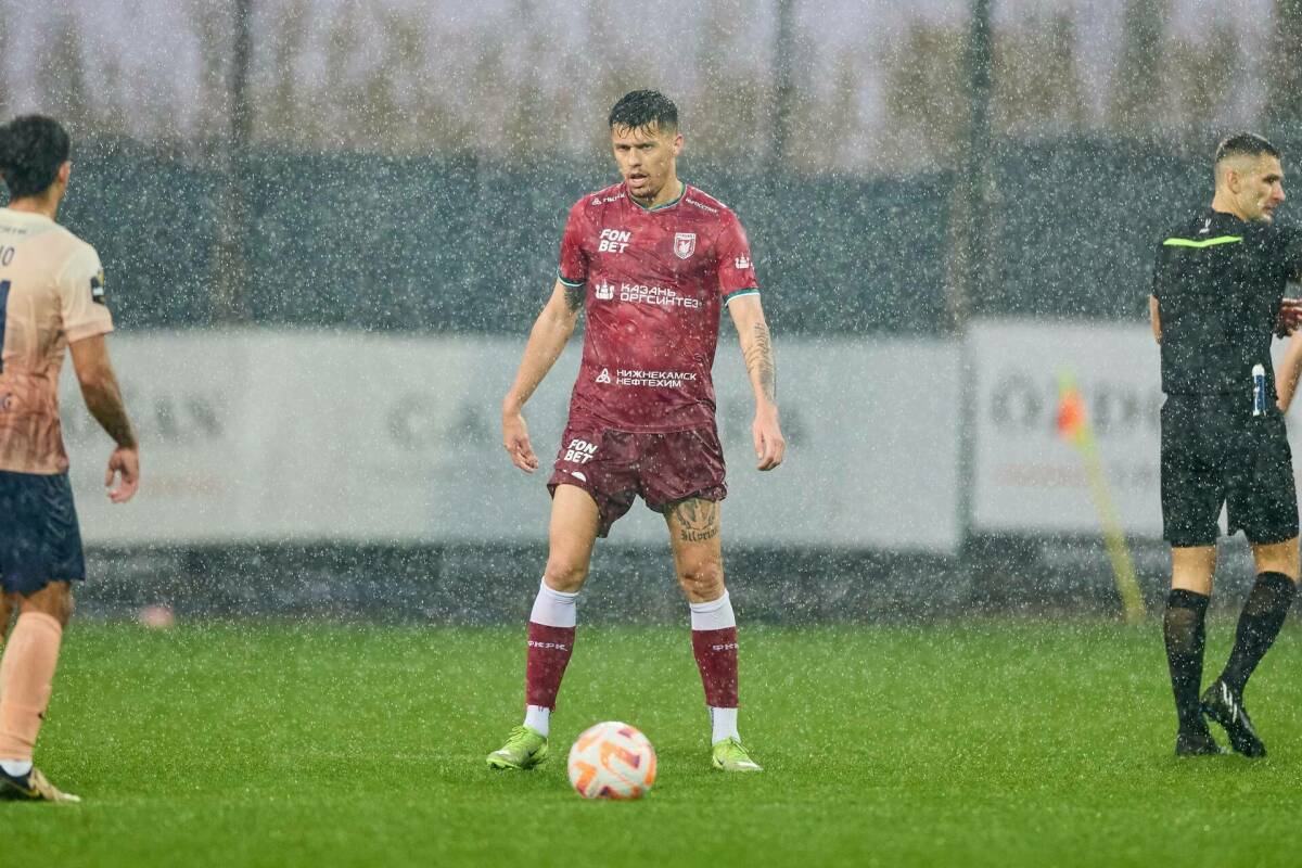 «Рубин» сегодня завершит сборы матчем с «Оренбургом»