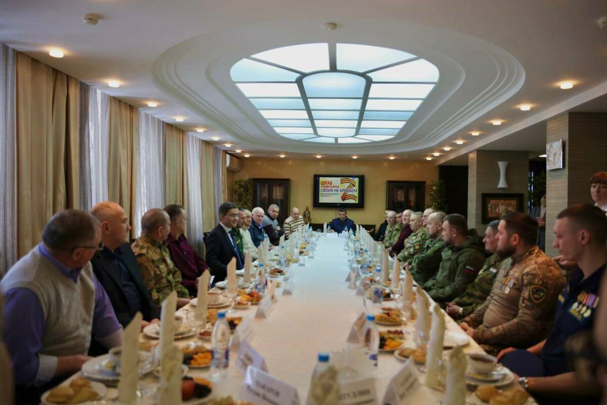 Накануне 23 Февраля в Альметьевске прошла встреча с участниками СВО