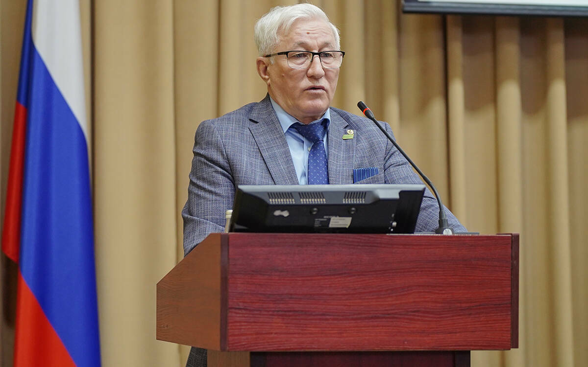 Бессменный Байтемиров и деревни для фермеров: о чем говорили на съезде кооперативов