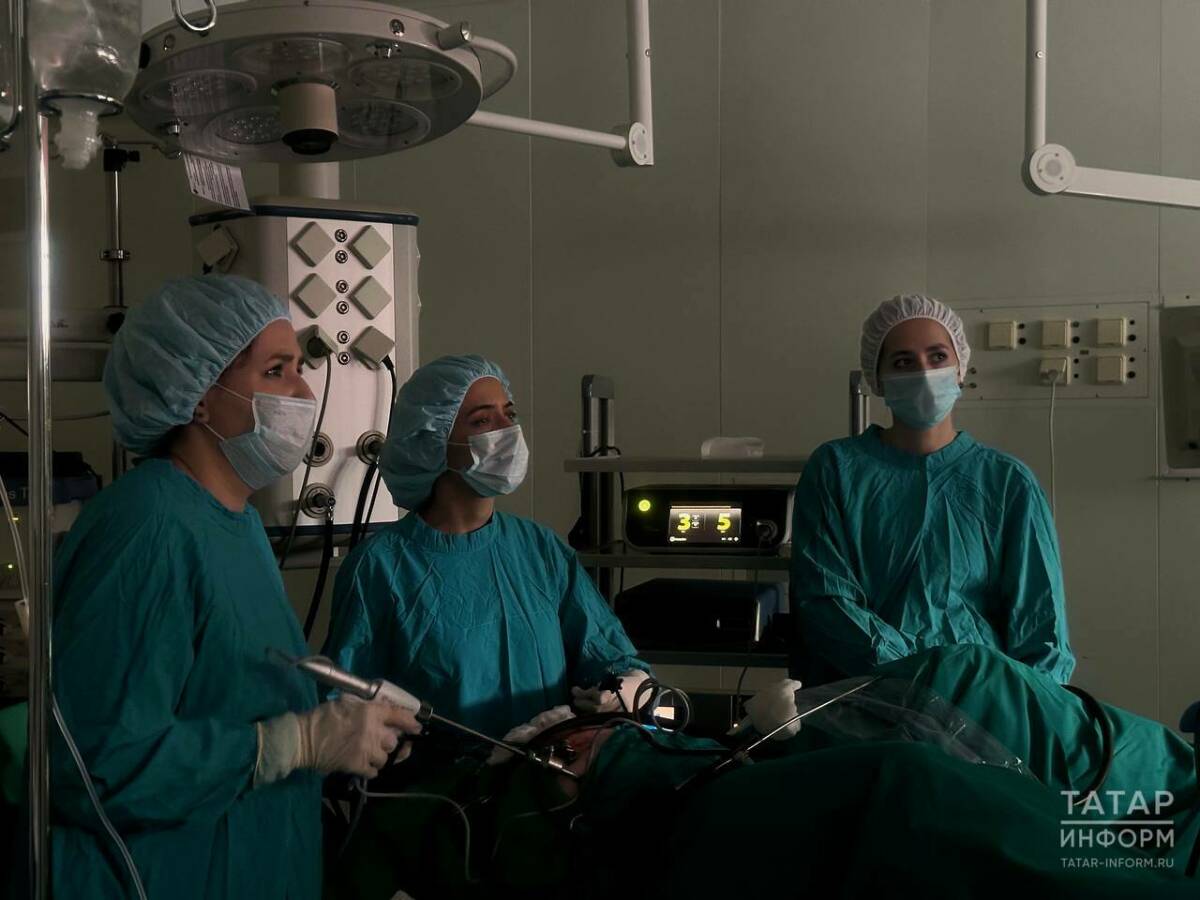 Врачи РКБ сделали жительнице Татарстана три операции за раз
