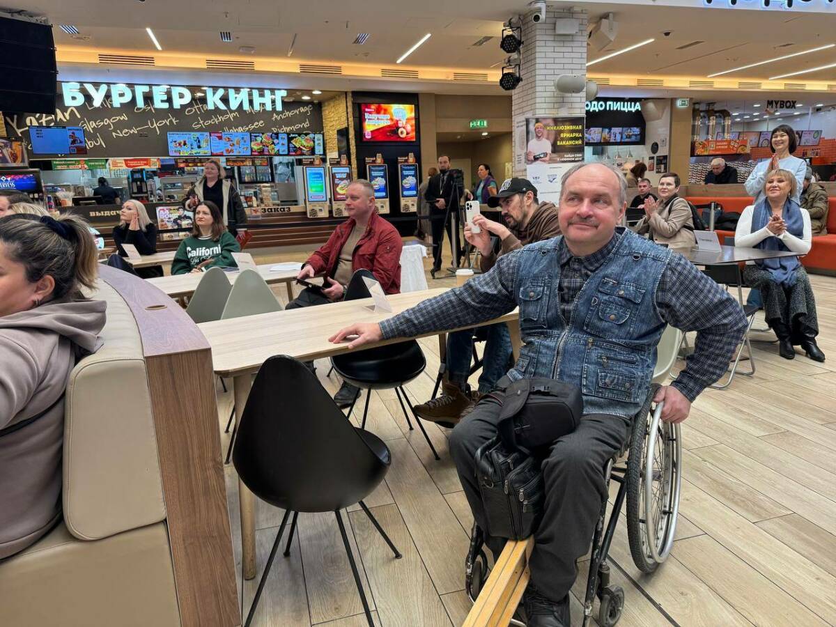 В Казани прошла ярмарка вакансий для людей с ОВЗ, где участники нашли не только работу