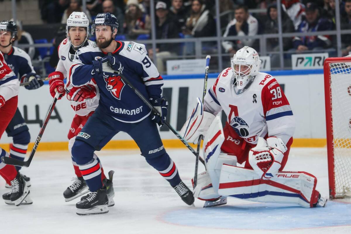 Судейский заговор в Казани, камбэк Ткачева и первая пара Кубка Гагарина. Обзор недели КХЛ