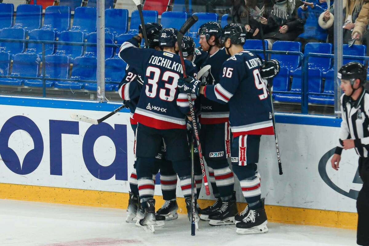 «Нефтехимик» сегодня сыграет со «Спартаком» в матче, который ничего не значит