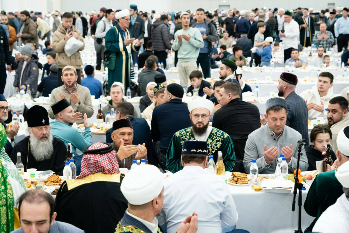 На XIII Республиканский ифтар пришло более 14 тыс. человек