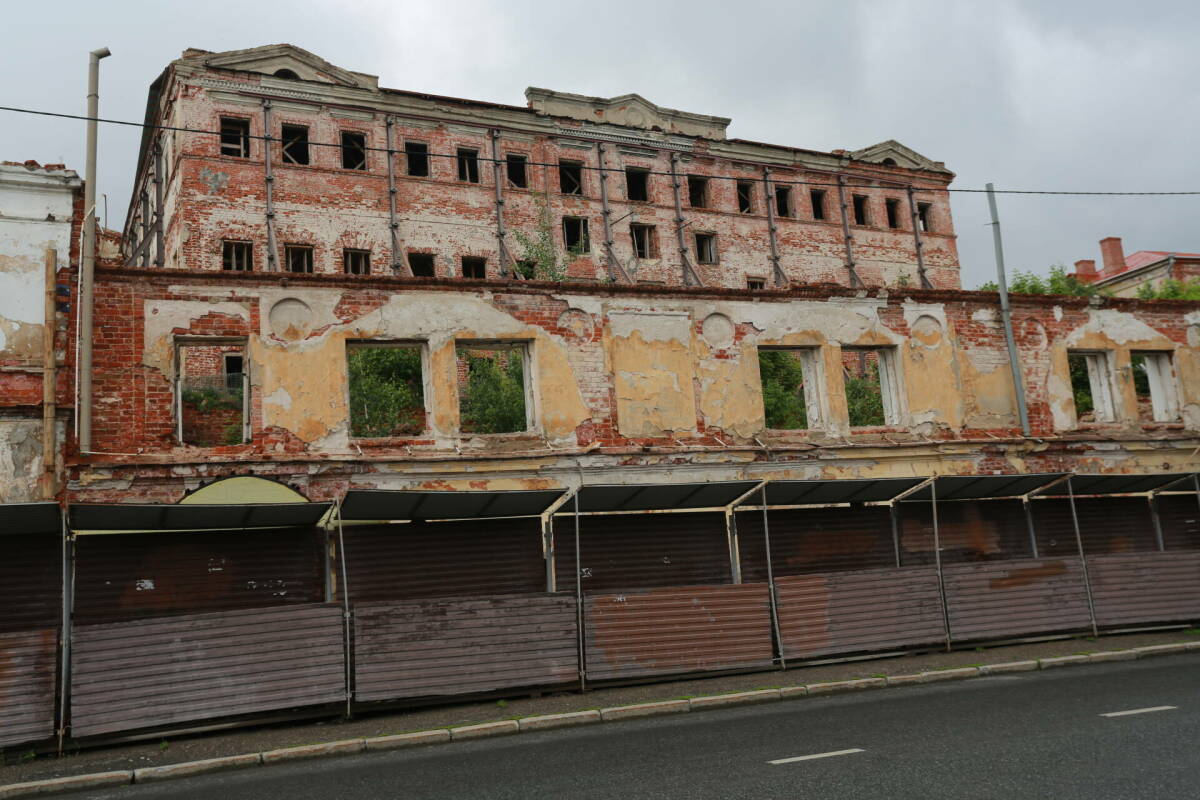 Гущин о квартале Дворянского собрания: Сначала привели в порядок ситуацию с грунтами