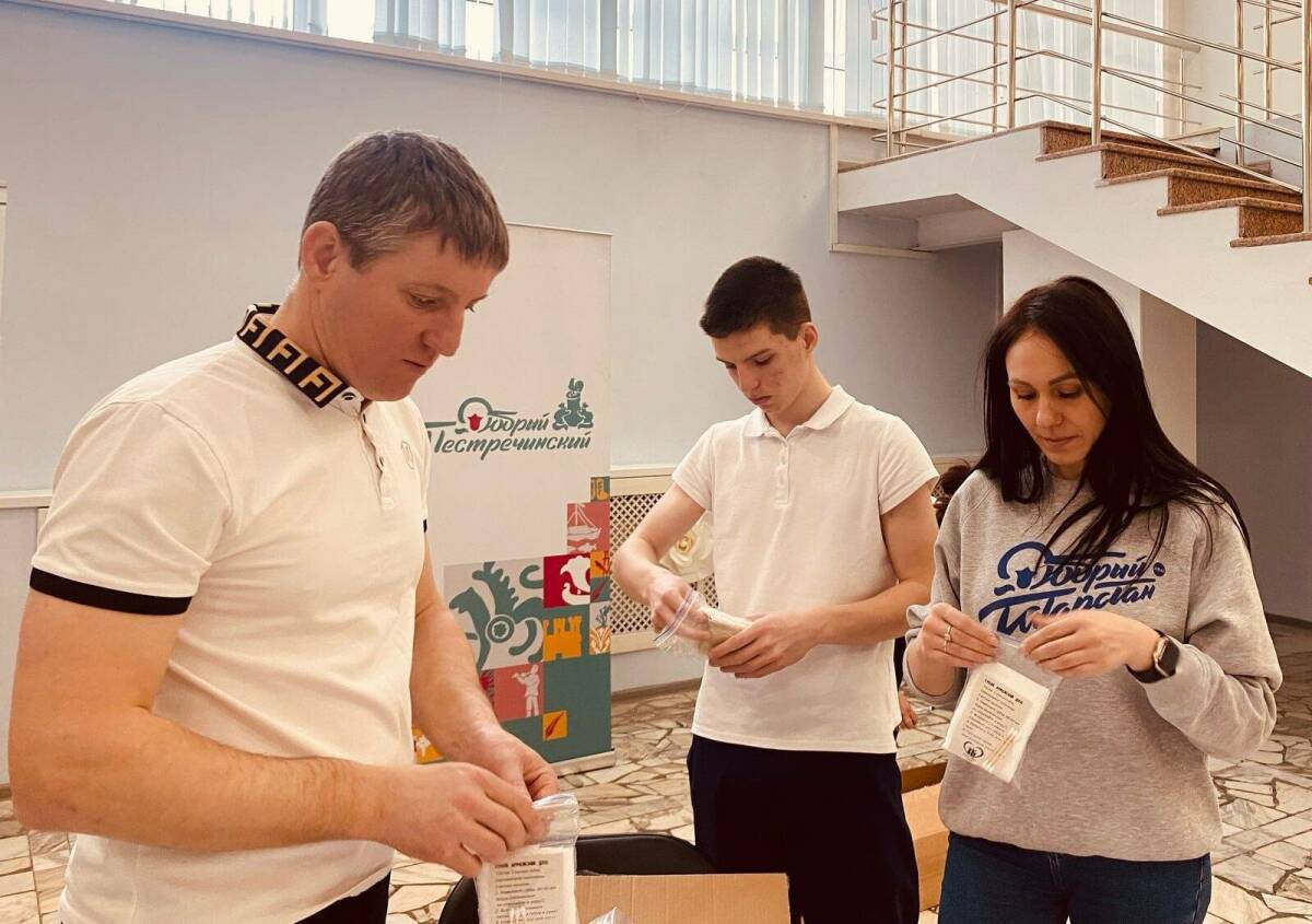 Семья из Пестречинского района изготавливает сухой душ для бойцов СВО