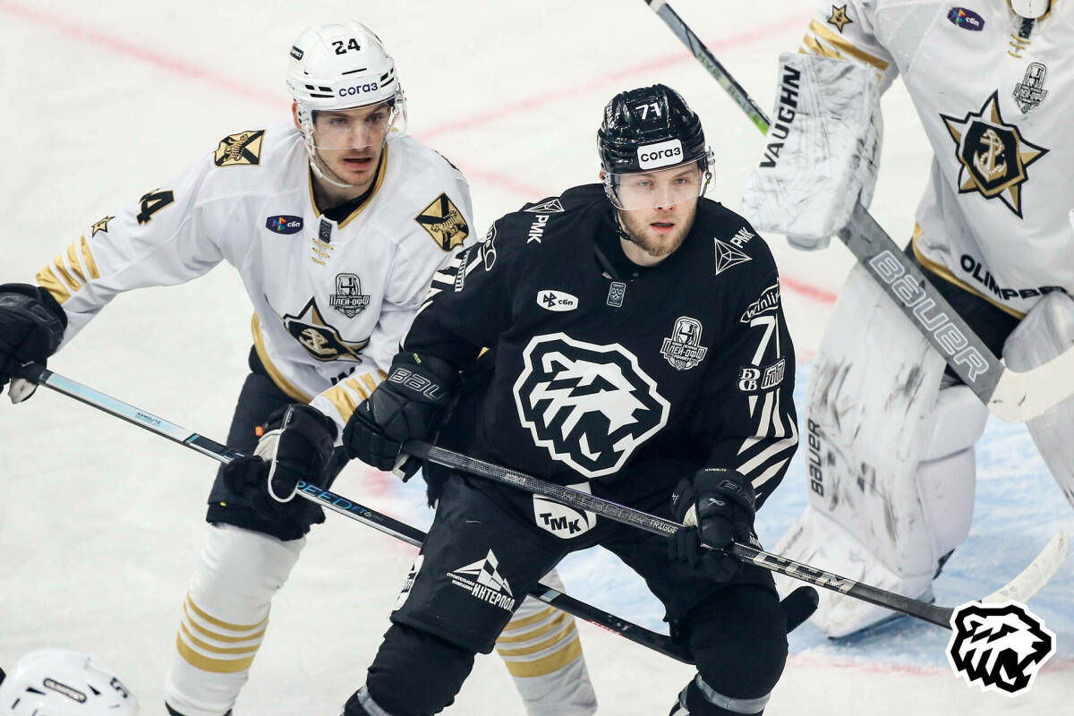 «Трактор» вышел слишком уверенным в своих силах». Плющев об игре челябинцев с «Адмиралом»