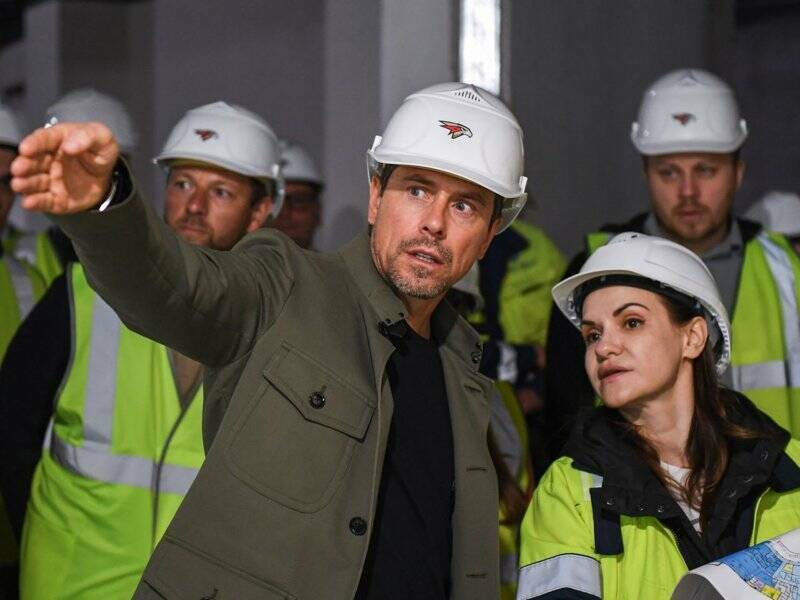 Крылов будет перезапускать «Куньлунь» в КХЛ: зачем России содержать китайский клуб?