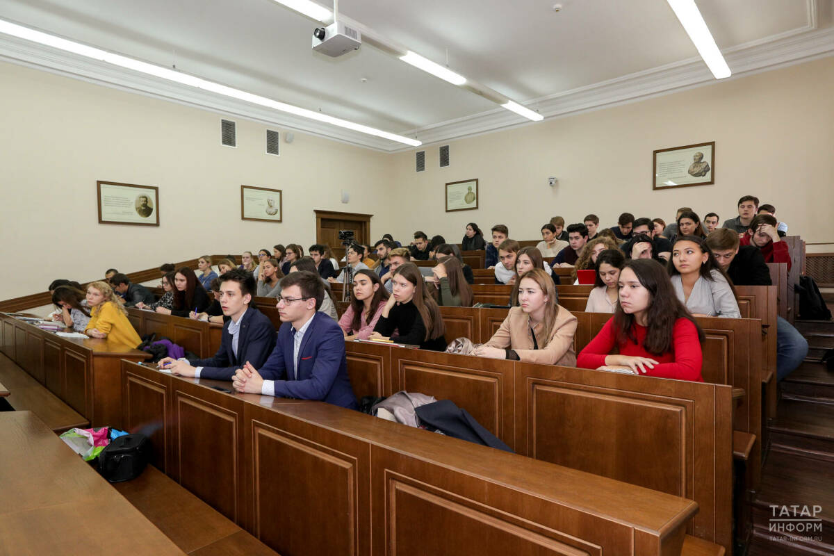 Татарстан вошел в число регионов – лидеров по совокупному приему студентов