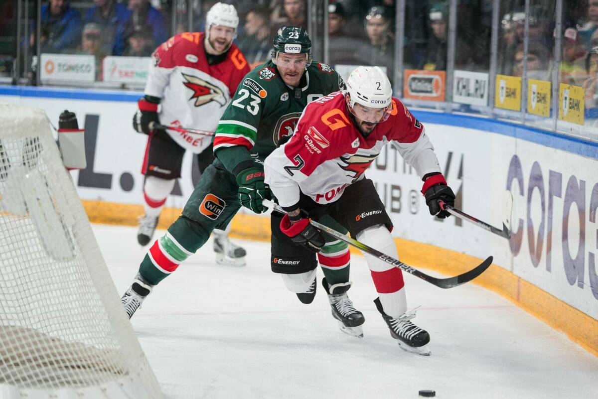 Неприступный Омск: почему «Ак Барс» в матче с «Авангардом» снова не у дел