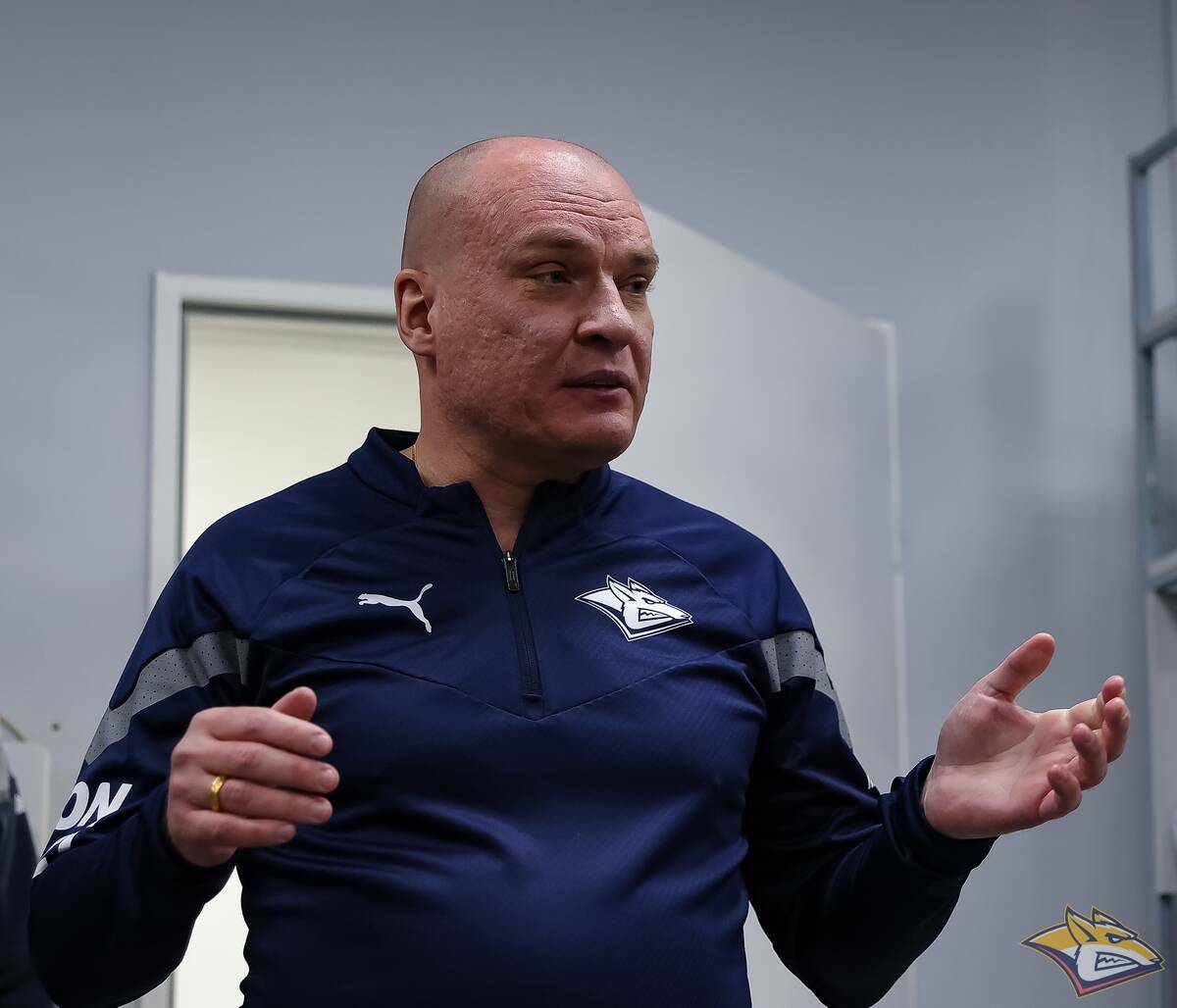 Нападающий «Металлурга» Гераськин рассказал, стоит ли команде менять тренера