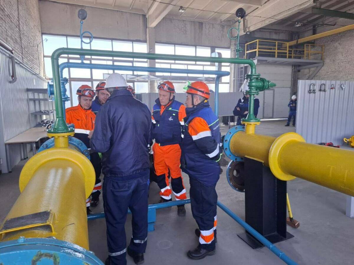 Возвращение к мирной жизни: как в Нижнекамске помогают трудоустройству участников СВО