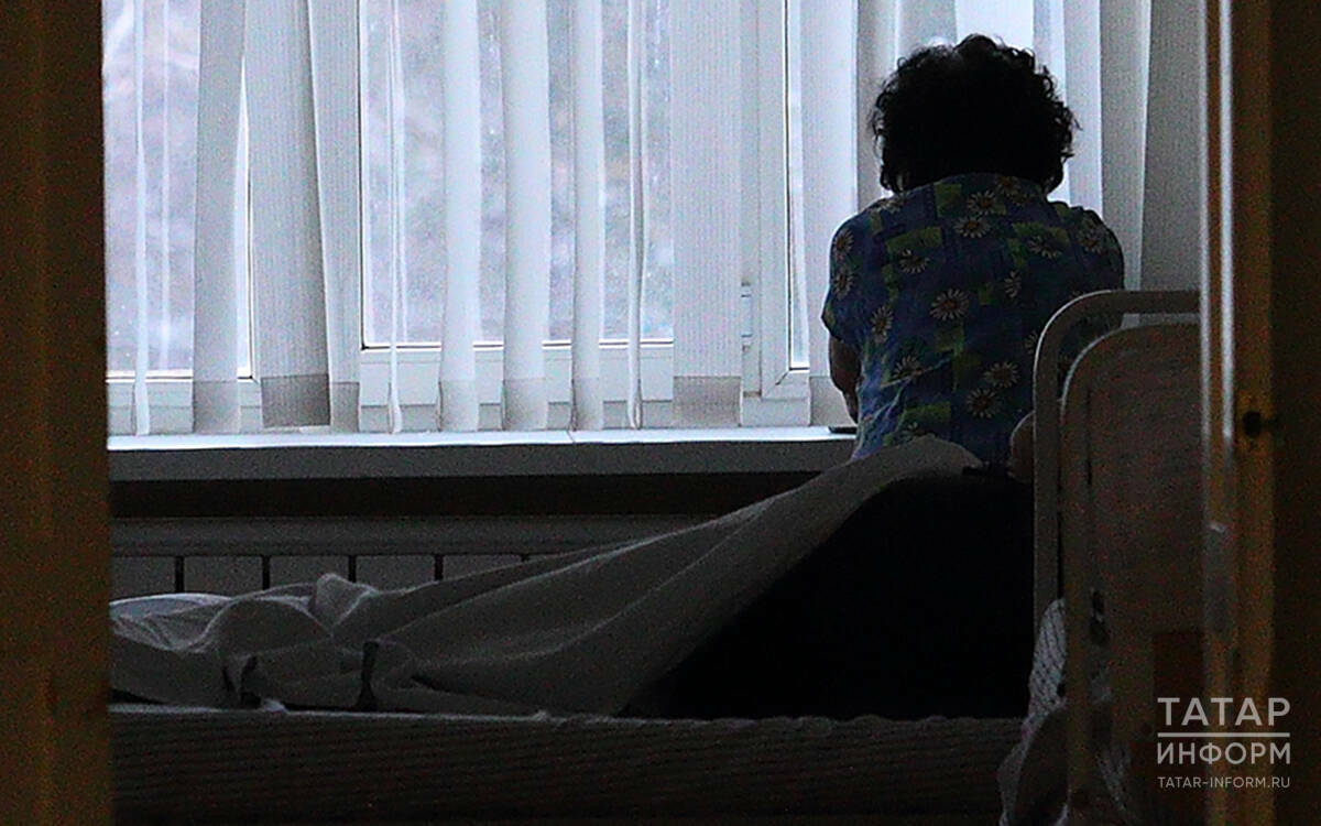 «Депрессия, нарушения сна, запоры»: как начинается болезнь Паркинсона и как с ней жить