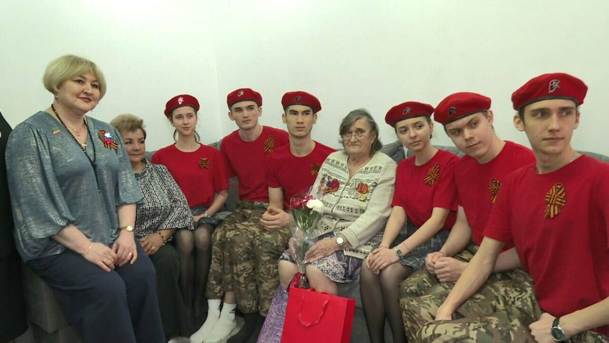 Живое свидетельство истории: в Нижнекамске чествовали бывшую узницу концлагеря