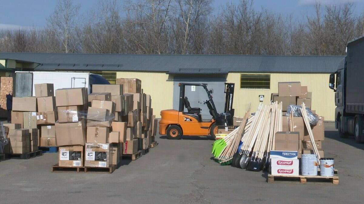 Из Нижнекамска отправили юбилейную колонну помощи для жителей ЛНР