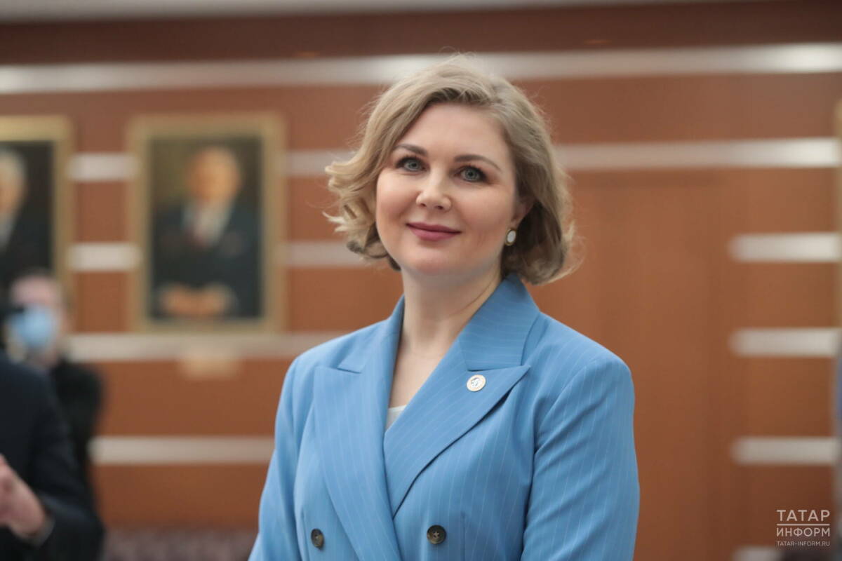 Волынец предложила наделить многодетные семьи правом на бесплатную парковку