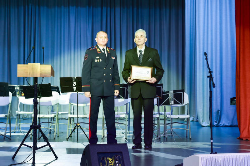 «Они подняли авторитет МВД»: в Татарстане отметили День ветеранов органов внутренних дел