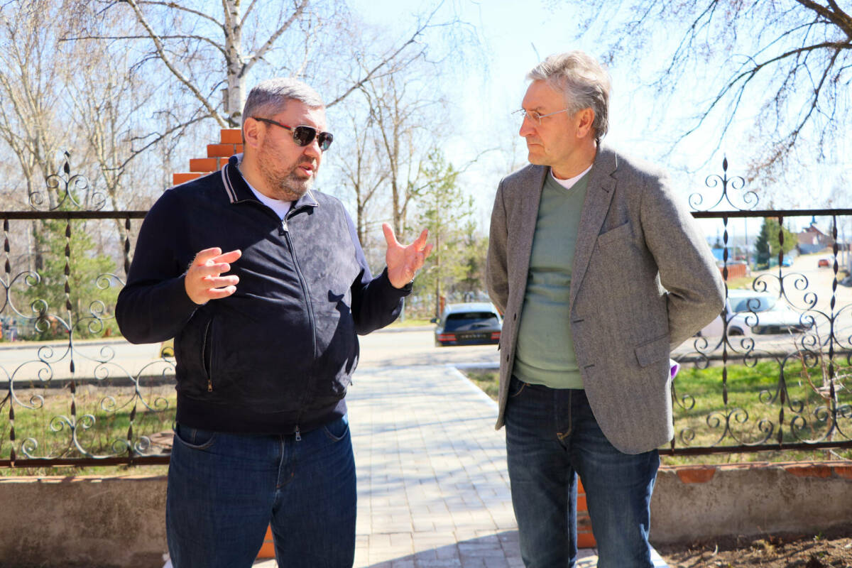 «Спасибо вам за бойцов»: Фаррахов поблагодарил волонтеров Верхнего Услона