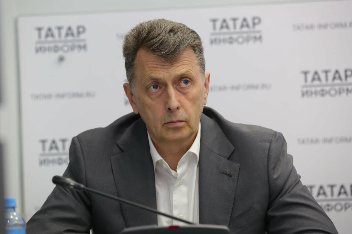 Куляжев: Сквер с фонтаном перед Минфином Татарстана нужно привести в порядок