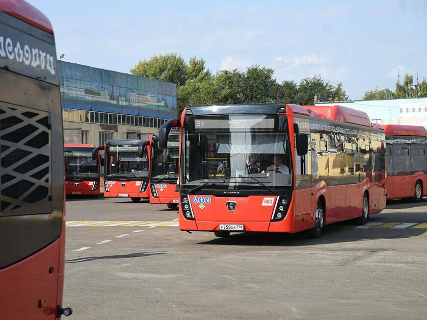 В Казани в поминальные дни будут курсировать специальные автобусы до кладбищ