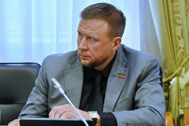 Участников СВО предложили освободить от транспортного налога в Татарстане