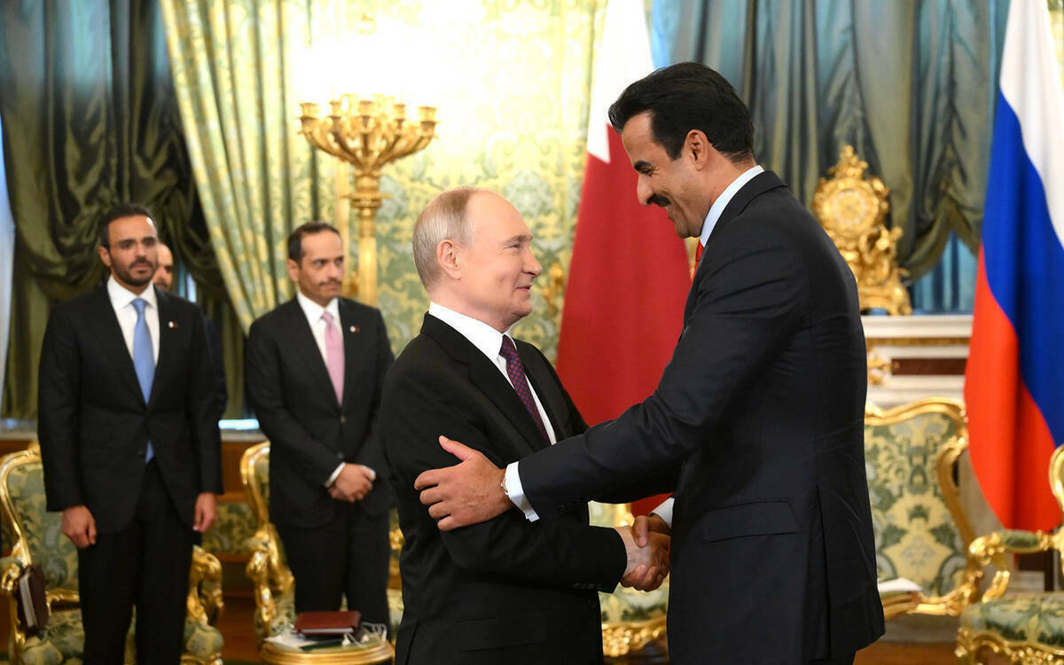 Минниханов с монархами и послами, районный «главопад» и братание с Саха