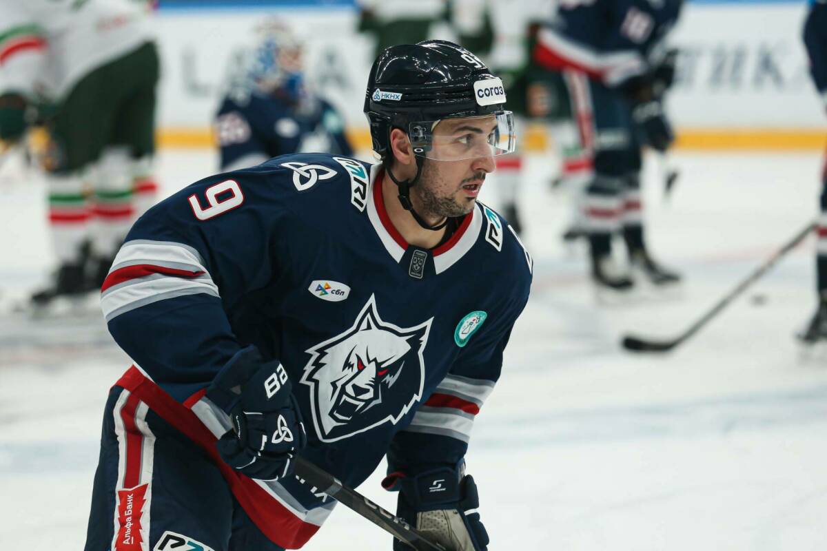 «Нефтехимик» объявил о расставании с Кириллом Петровым