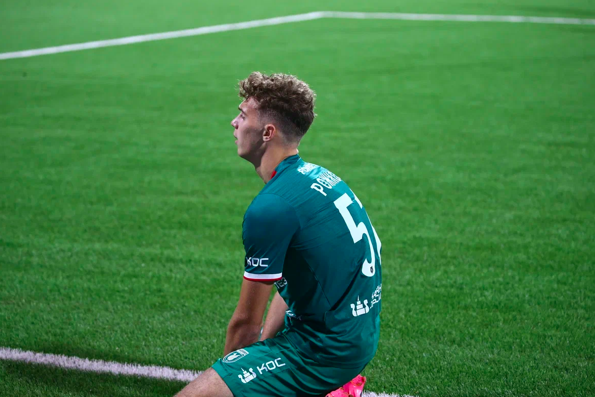 «Рубин» на последних минутах вырвал победу у «Факела»