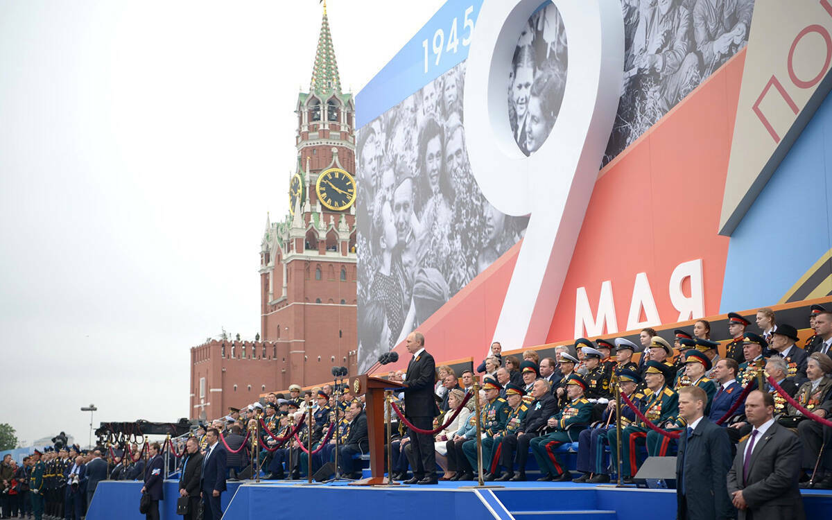 Перемирие ко Дню Победы: что предложил Путин и почему это вызвало истерику у Зеленского