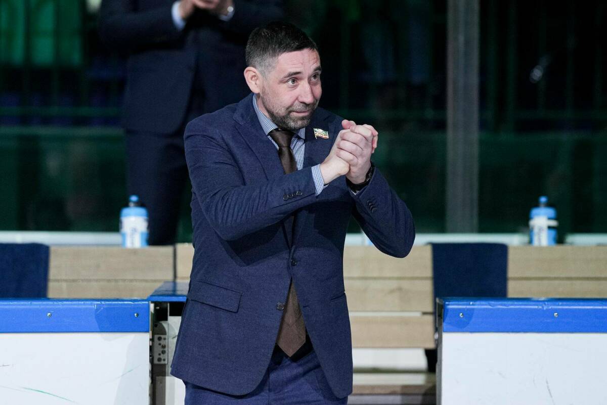 Валиуллин отреагировал на слухи о приходе в «Ак Барс» Даниса Зарипова на руководящий пост