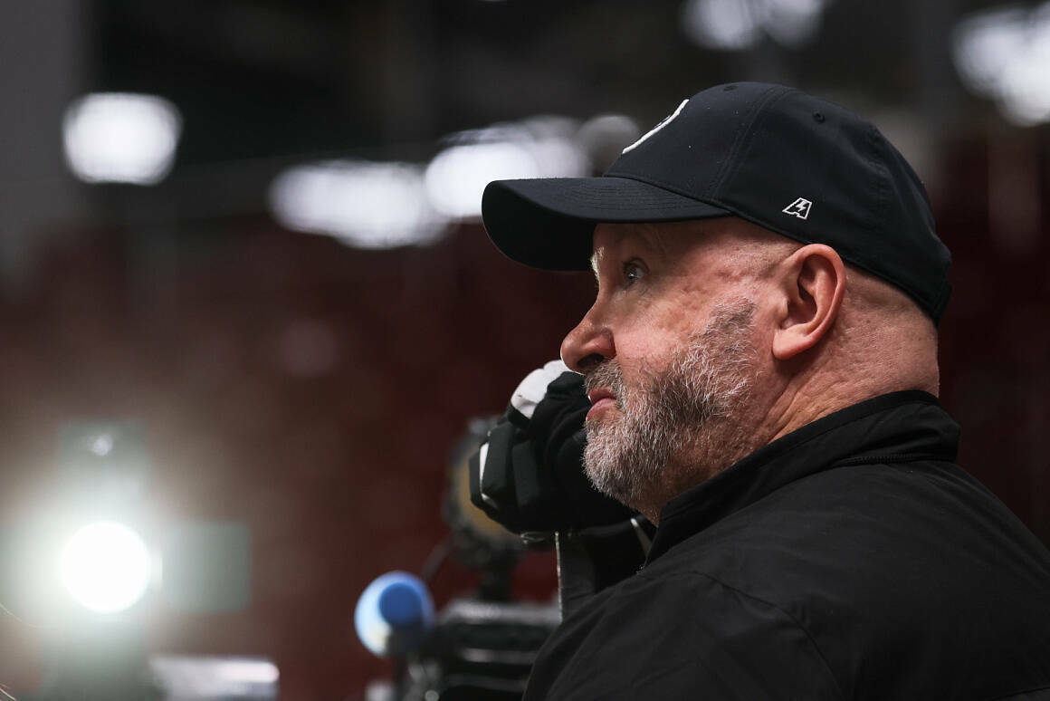 Бенуа Гру поделился ожиданиями от серии «Трактора» против «Динамо» в 1/4 Кубка Гагарина