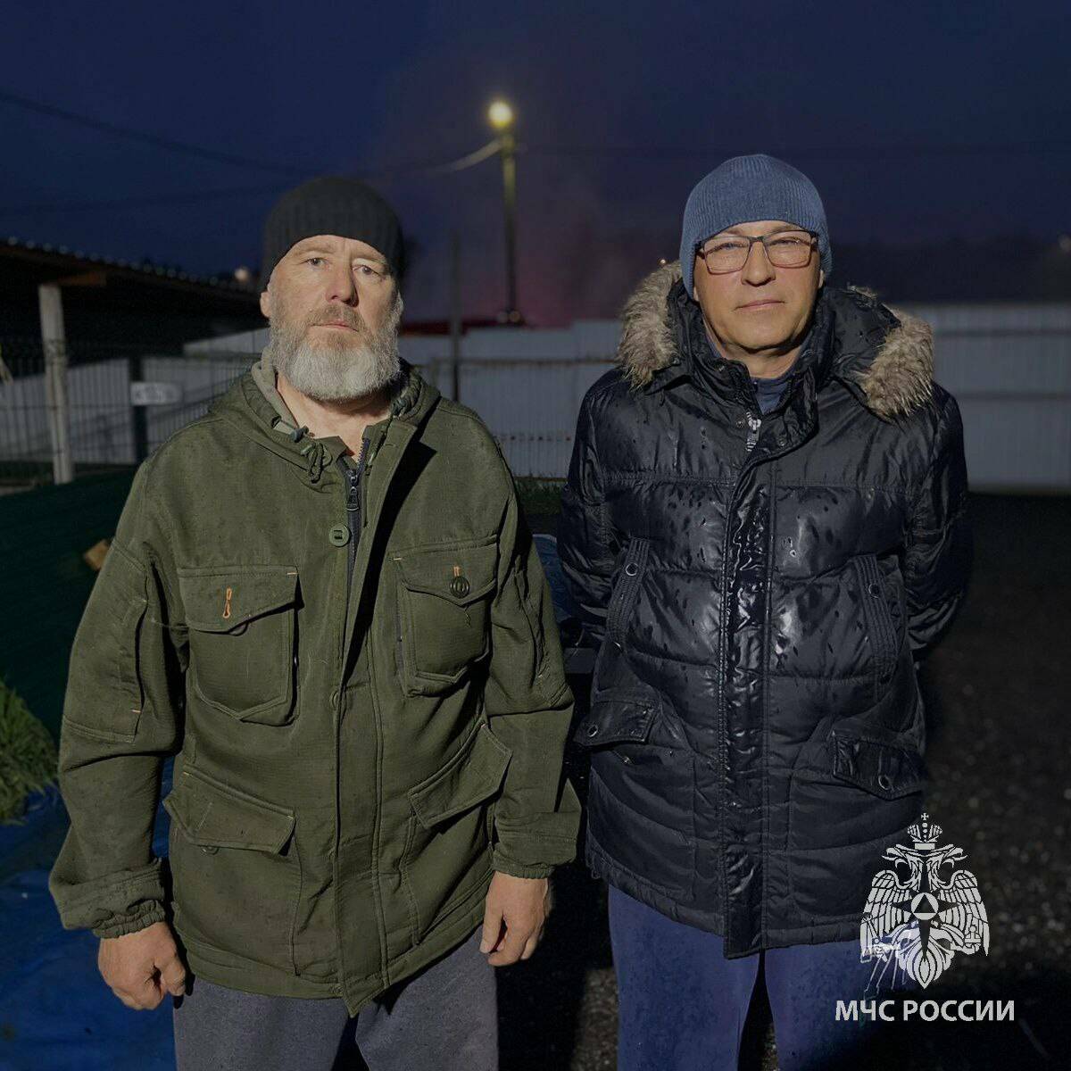 В Татарстане соседи спасли от гибели пожилую хозяйку загоревшегося дома