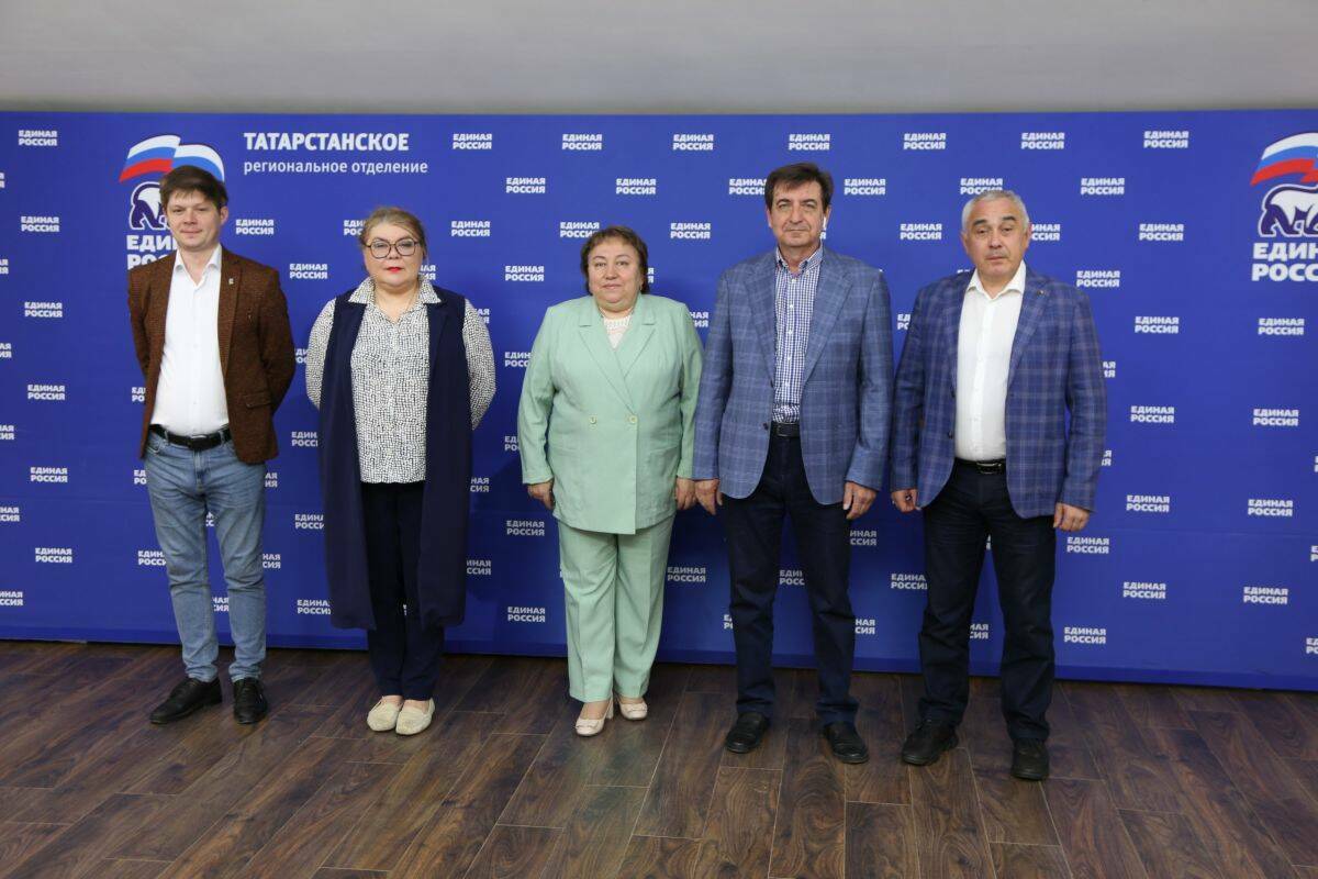 «Единая Россия» запускает электронные праймериз 2025 года