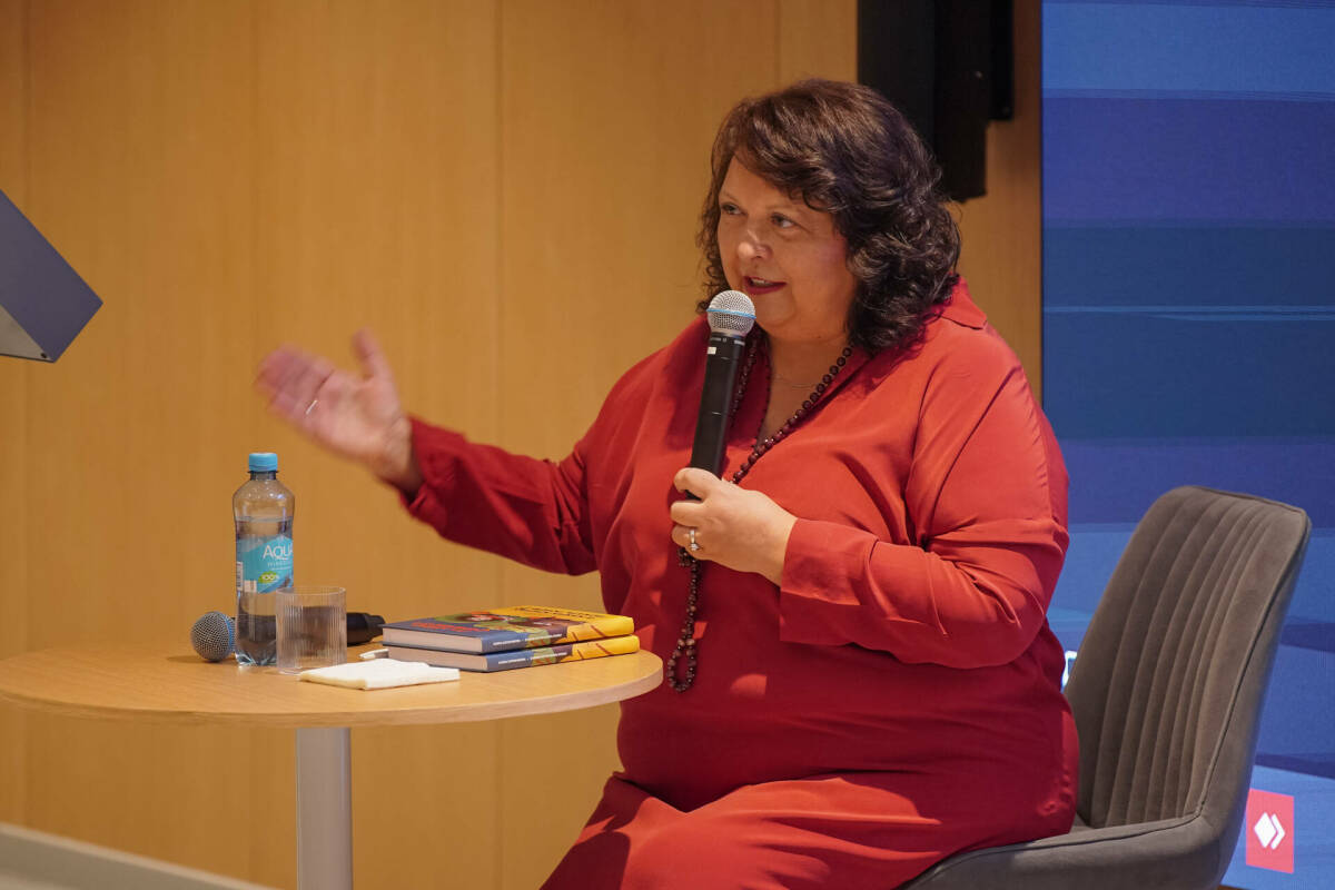 Журналист Сапожникова объяснила, почему не стоит отрицать искусственный интеллект